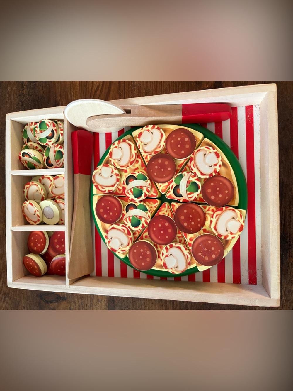 Melissa & Doug Wooden Pizza Party Play Set